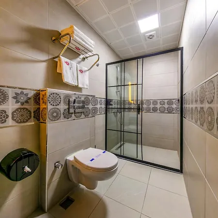 The Great Airport & Restaurant 3*